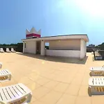 Sun, Sea And Poolside Bliss-beahost Bibione