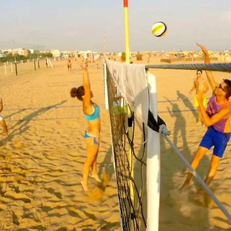 Sun, Sea And Poolside Bliss-beahost Apartment Bibione