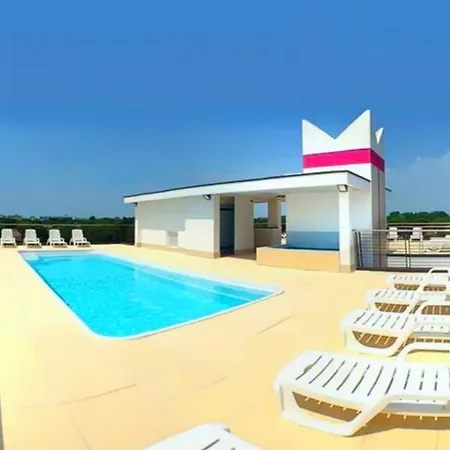 Apartamento Sun, Sea And Poolside Bliss-beahost Bibione