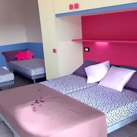 Sun, Sea And Poolside Bliss-beahost شقة بيبيوني