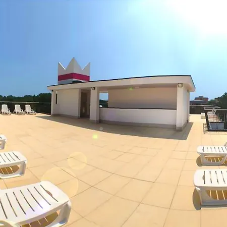 Sun, Sea And Poolside Bliss-beahost *